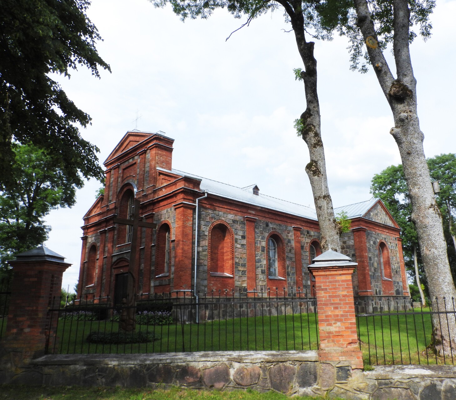 Gelvonų Švč. Mergelės Marijos Apsilankymo bažnyčia