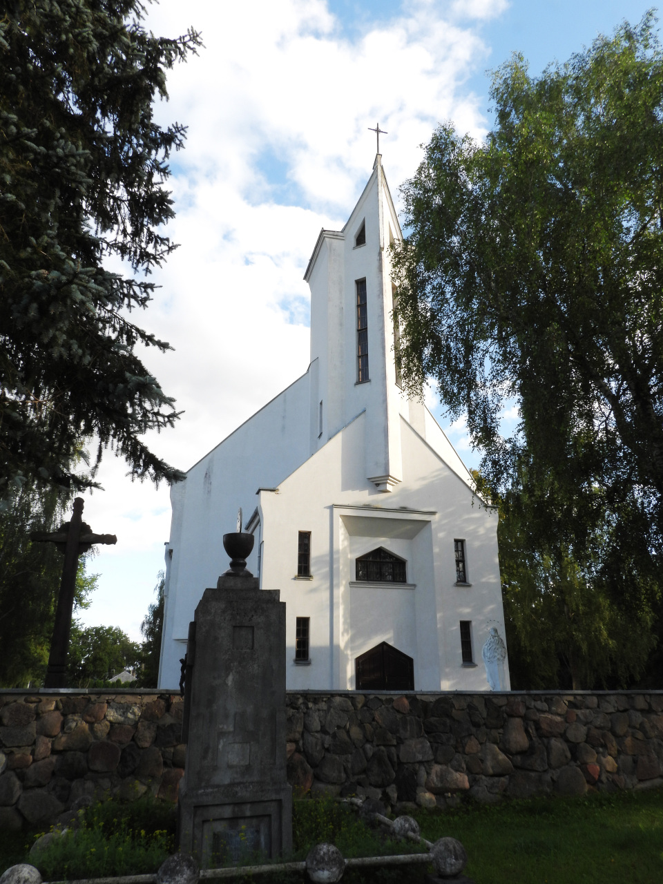 Kiauklių Švč. Mergelės Marijos Apsilankymo bažnyčia