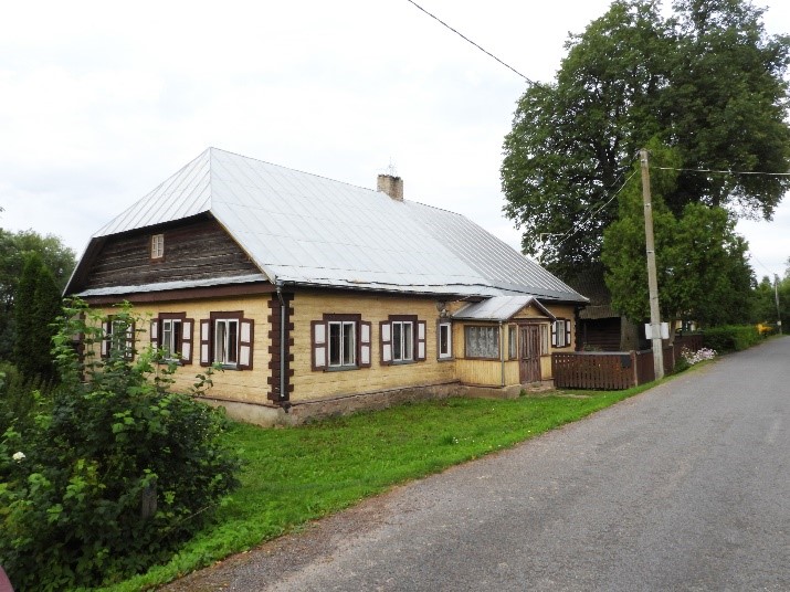 Dvidešimt dviejų sodybų gatvinis kaimas