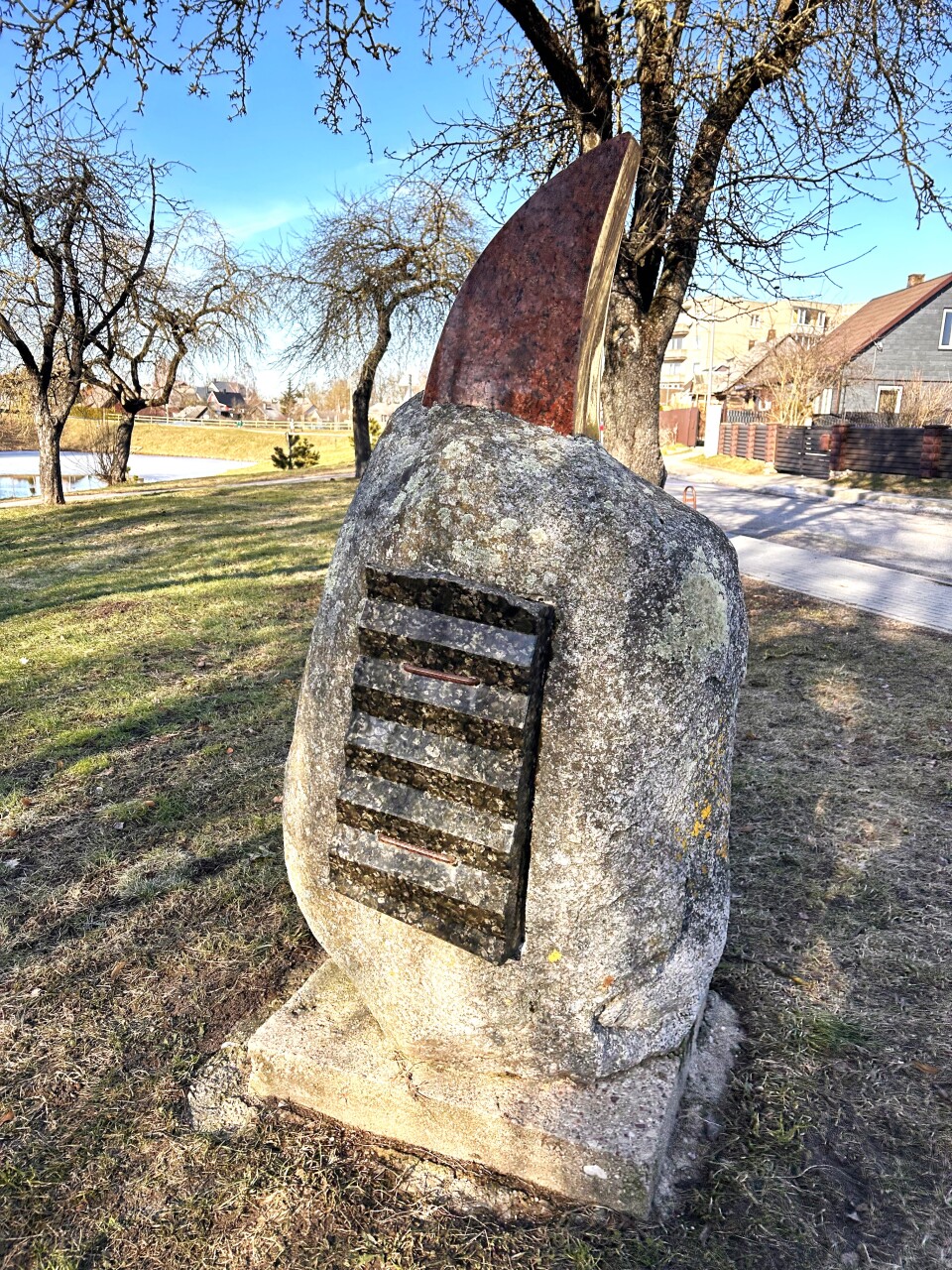 Skulptūra „Paukščiukas“