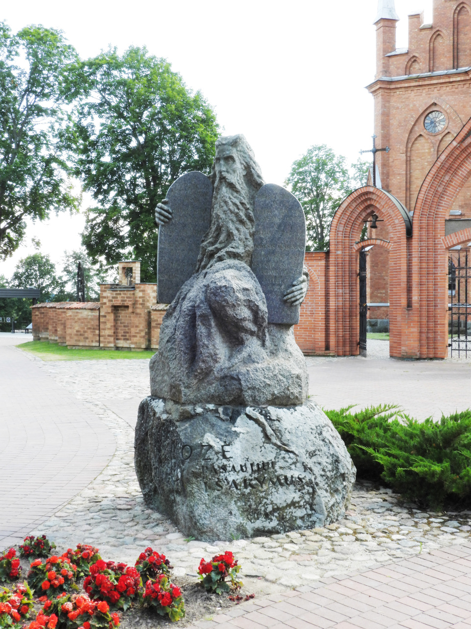 Skulptūra „Mozė“